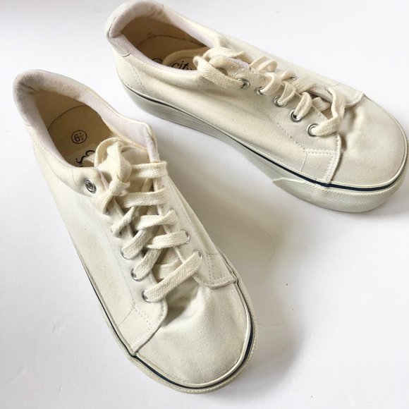 city sneaks platform
